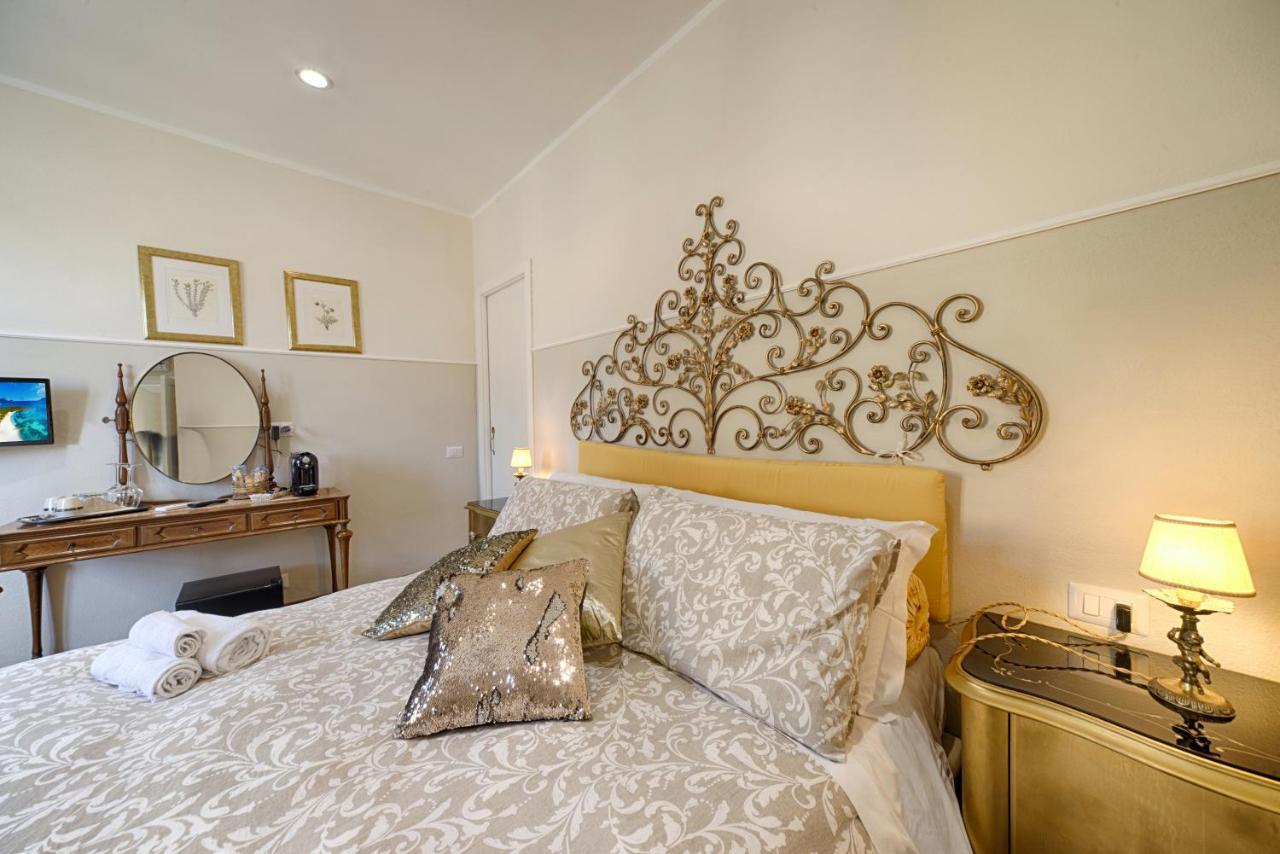 Casa Satta 1925 Hotel Olbia Luaran gambar