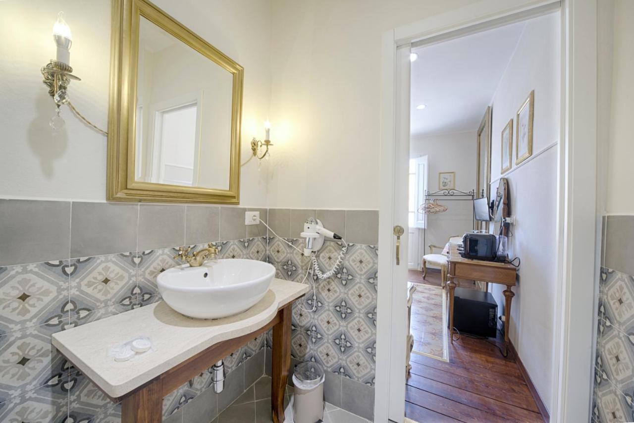 Casa Satta 1925 Hotel Olbia Luaran gambar