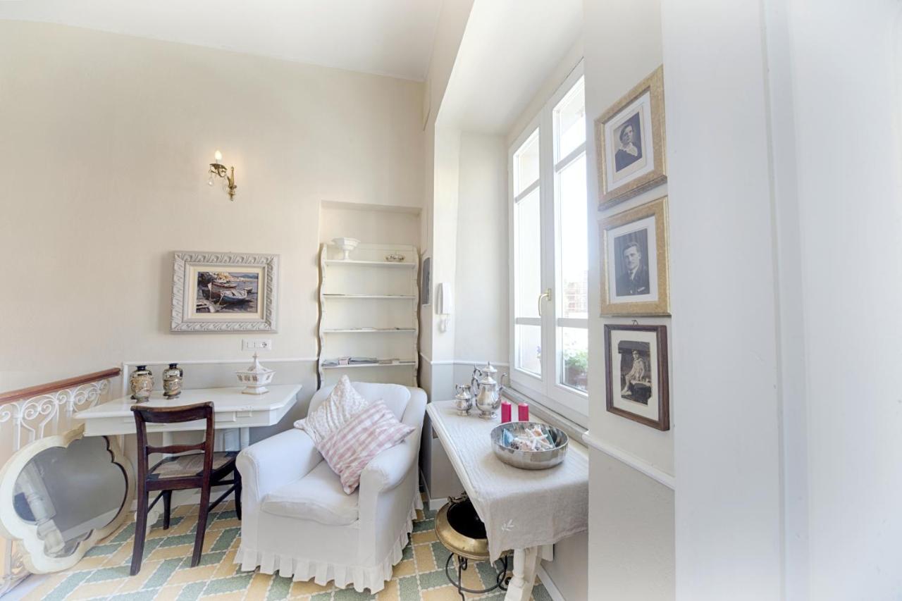 Casa Satta 1925 Hotel Olbia Luaran gambar