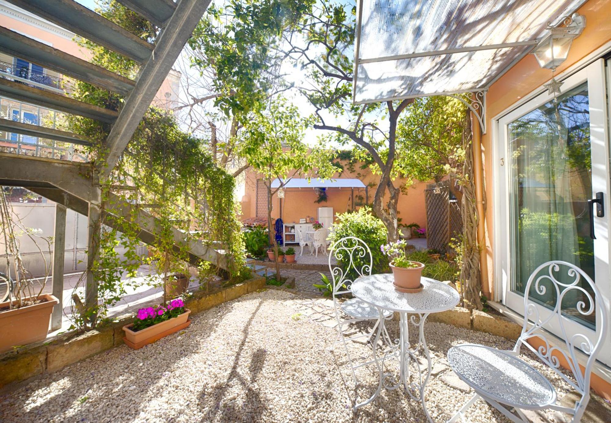 Casa Satta 1925 Hotel Olbia Bilik gambar
